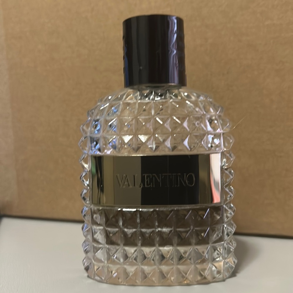 Valentino cologne “Uomo”